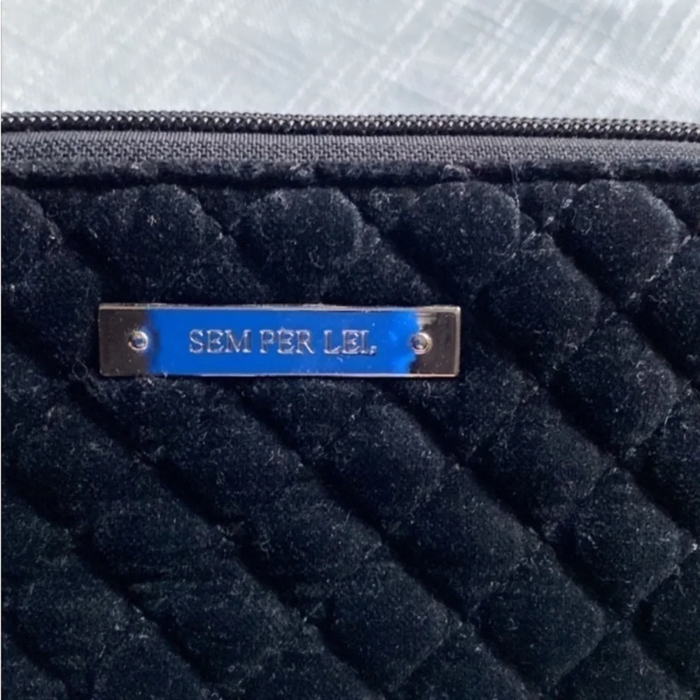 Semperlel clutch in black velvet - Picture 4 of 8